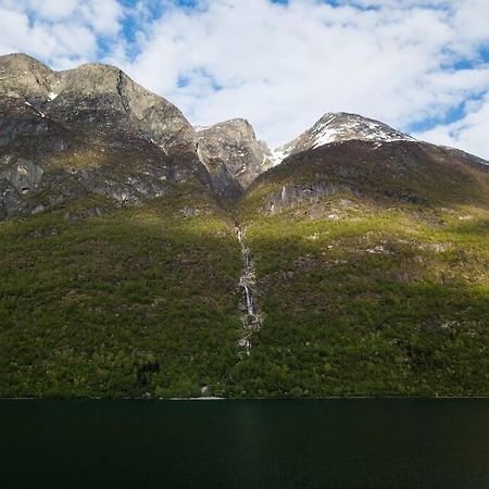 Lake View Apartment, Oldedalen Stryn Dış mekan fotoğraf